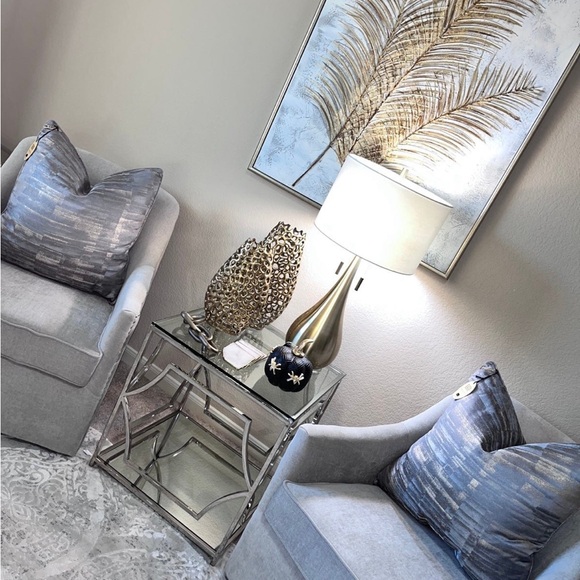 1-NWT CALLISTO HOME DECORATIVE PILLOW (Please read description for details) - Picture 10 of 14